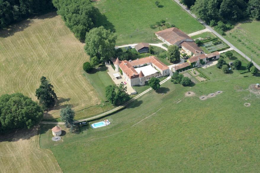 Chateau De Lerse Bed & Breakfast Perignac  Luaran gambar